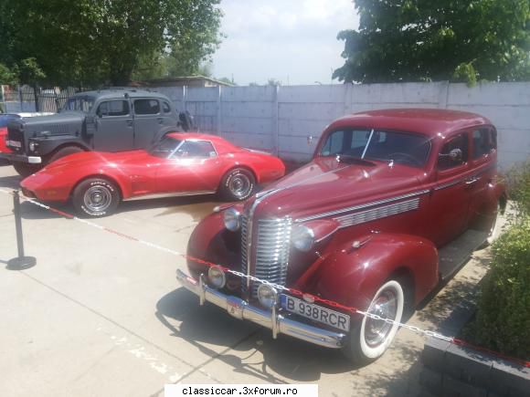 Retro Parada Primaverii Giurgiu 3 mai - AUTOMOBILIA - Arhiva evenimente 2015