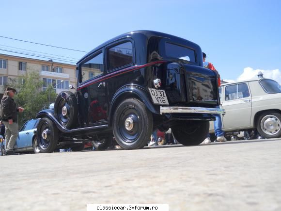 Retro parada primaverii Craiova - CARPATI - Arhiva evenimente 2014