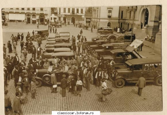Retroparada Toamnei 2014 - Craiova - Tot in piata prefecturii acum multi ani - Arhiva evenimente 2014