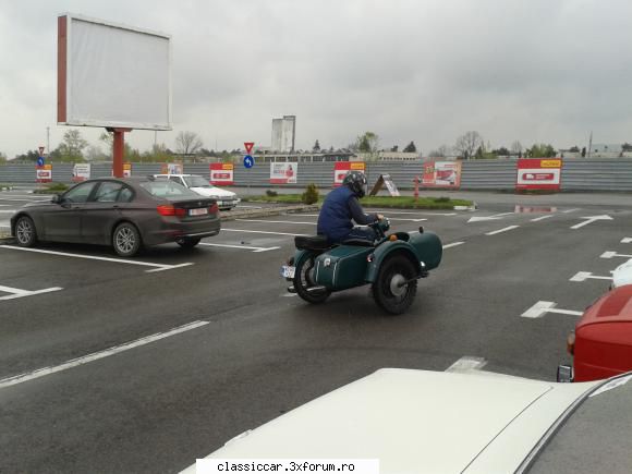 Retroparada de primavara Pitesti 2014 - Surpriza Paradei , un IJ , al fiului unui - Arhiva evenimente 2014