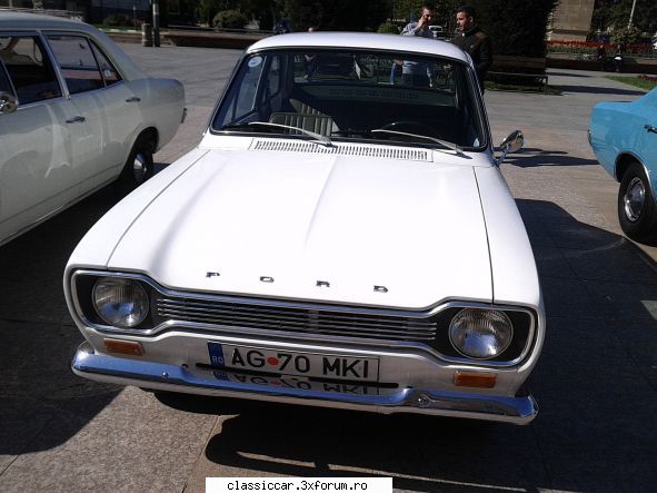 Retroparada primaverii Pitesti - Nicu_Nix - Arhiva evenimente 2016