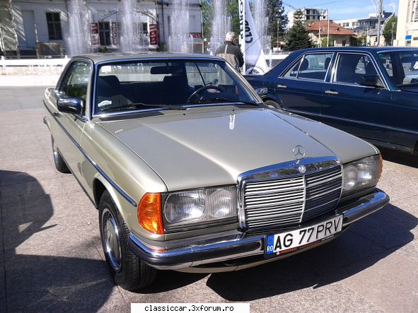 Retroparada primaverii Pitesti - Nicu_Nix - Arhiva evenimente 2016