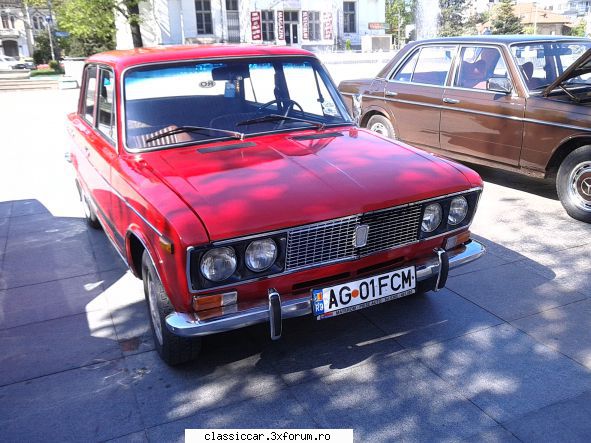 Retroparada primaverii Pitesti - Nicu_Nix - Arhiva evenimente 2016
