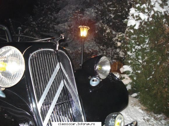 Revelion 2010 - Iar acs� ne-am adus aminte de Bunicu !!!!! El n-a - Discutii libere