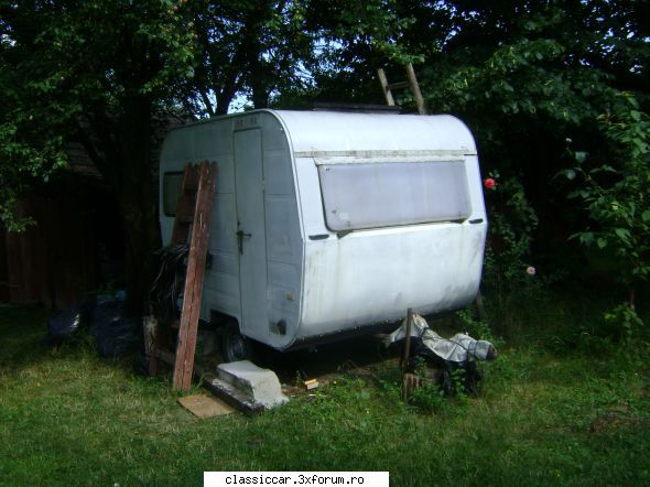 Rulota Felicia - In exterior am pus doua BCA-uri peste care am - Remorci, rulote, campere