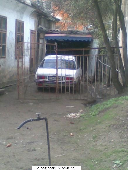 SFantu Gheorghe-SepsiSzentgyorgy - Opel Ascona...sta in curtea aceasta de multisor - Am vazut prin Romania