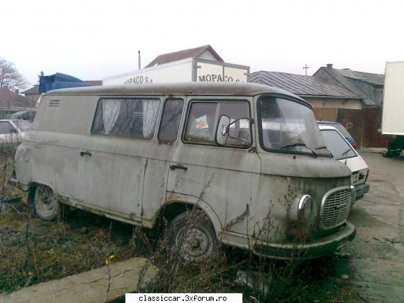 SFantu Gheorghe-SepsiSzentgyorgy - si in drum spre casa am dat peste acest Barkas - Am vazut prin Romania