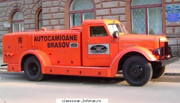 SR - Autocamioanele Steagul Rosu - SR sunt iniţialele de la numele fabricii - File de istorie