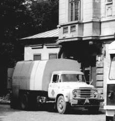 SR - Autocamioanele Steagul Rosu - Ceva mai special - File de istorie