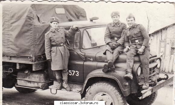 SR - Autocamioanele Steagul Rosu - Soldati la datorie - File de istorie