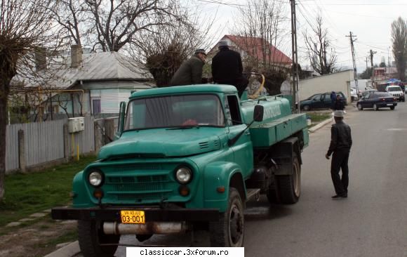 SR - Autocamioanele Steagul Rosu - Una de ieri-masina primariei Adjud - File de istorie
