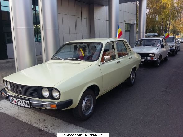 S.O.S. � Dacia - Am avut norocul ca anul asta Retro parada toamnei - Prezentare masini