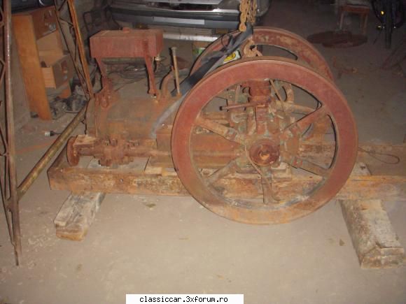 Salut tuturor! - motor stationar WATERLOO fabricat in USA, IOWA - Prezentare forumisti