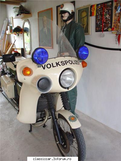 Salutare Colegi! - Modelul Volkspolizei - Prezentare forumisti