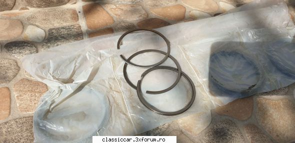 Set motor / lampi / suruburi Dacia 1300 - Noi - den1002 - Vanzari  piese si accesorii