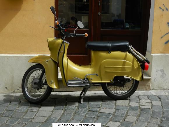 Simson KR 51 - azi cred ca este al unui coleg de aici - Am vazut prin Cluj-Napoca