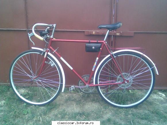 Sputnik 1980 - Am iesit in probe in seara asta cu - Prezentare motociclete, motorete si biciclete de colectie