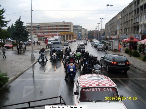Stiati ca???..... - Avem in club si un "sefty car".Si daca trebue - Coltul vesel