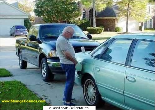 Stiati ca???..... - O fi o statie de benzina ambulanta si privata? - Coltul vesel
