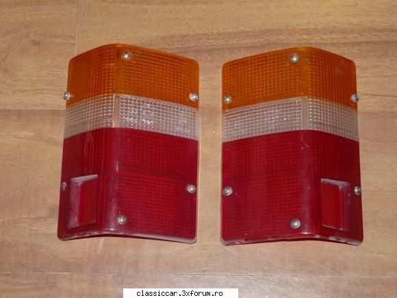 Sticle lampi spate Elba ARO 10 - Lampi complete, pereche- noi - 250 lei/set - Vanzari  piese si accesorii
