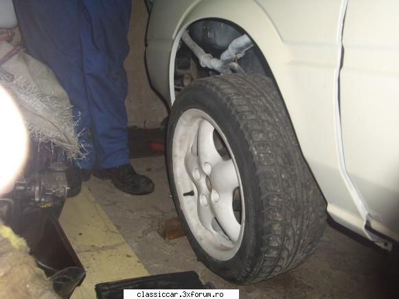 Subaru Leone GT Turbo - roti pe 4x100 montate - Reconditionari si Restaurari