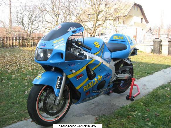 Suzuki GSX Katana 1100 - KAT 1 & KAT 2 - Sutica - Prezentare motociclete, motorete si biciclete de colectie
