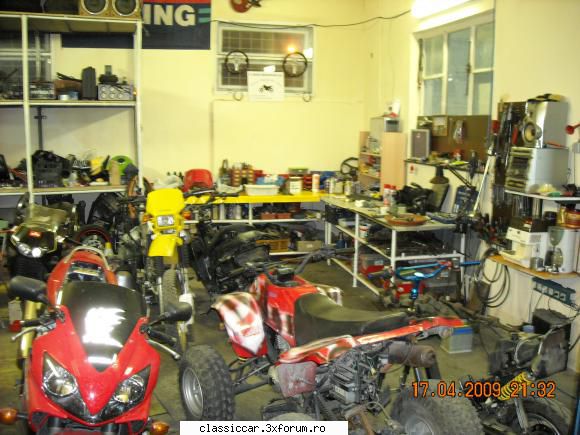 Suzuki GSX Katana 1100 - KAT 1 & KAT 2 - V.Rudolf - Prezentare motociclete, motorete si biciclete de colectie