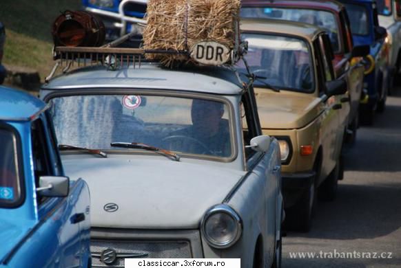 TRABANT 601 - TM 81 DDR - Nu ai grebla si balot de paie - Prezentare masini