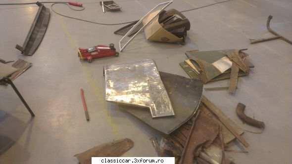 TV-51 L (autolaborator) - etape de reconditionare - Colturi spate in pregatire - Reconditionari si Restaurari