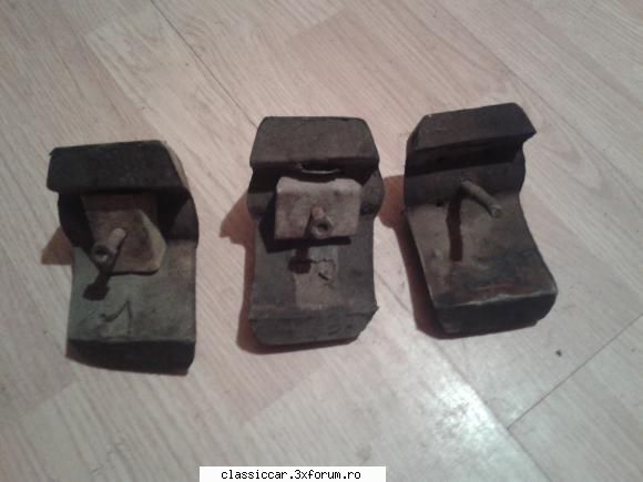 Tampoane bara spate Dacia 1300 - Vand 3 buc tampoane spate Dacia 1300. Pretul - Vanzari  piese si accesorii