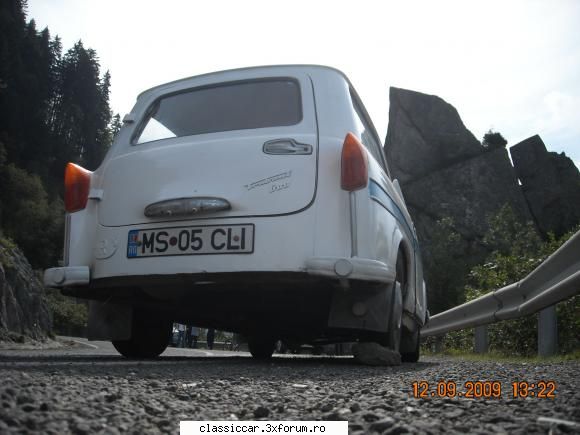 Trabant combi 600 an 63' - observati frana de la roata spate dreapta - Prezentare masini