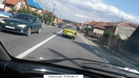 Trabantist incepator - Salutari din trafic - Prezentare forumisti