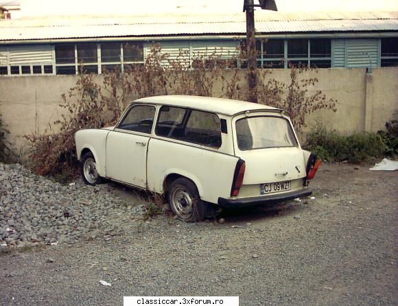 Trabbi Combi - Iata o tiriboantza de salvat, sa nu ajunga la - Am vazut prin Cluj-Napoca