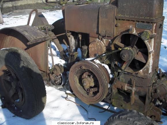 Tracteurs d'epoque et anciennes - Celui-ci c'est un tres rare HSCS 25 "Le Robuste" - French corner