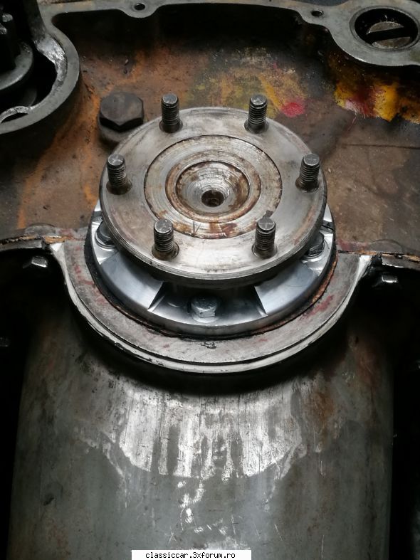 Traction Avant - totusi am ajuns sa montez simerungul la arbore - Reconditionari si Restaurari