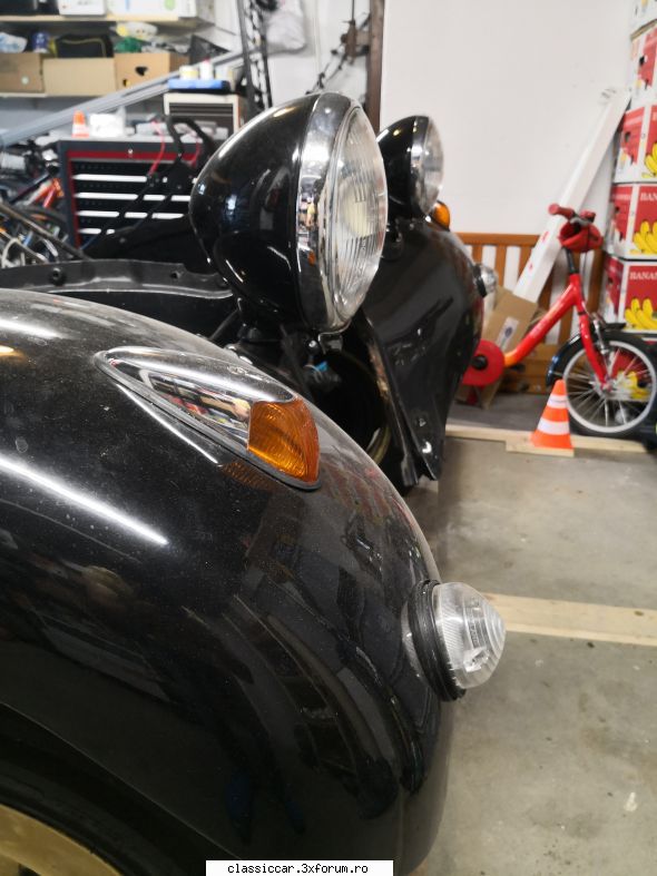 Traction Avant - Semnalizatoare astea sunt identice fata spate Si - Reconditionari si Restaurari