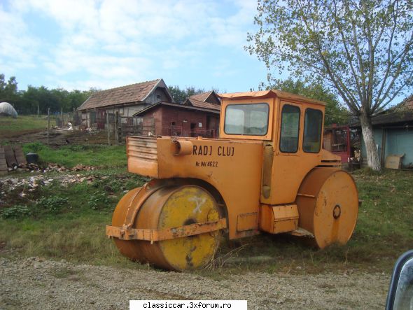Tractoare si utilaje Cluj - M-am uitat dupa UTOS ... nimic - Am vazut prin Cluj-Napoca