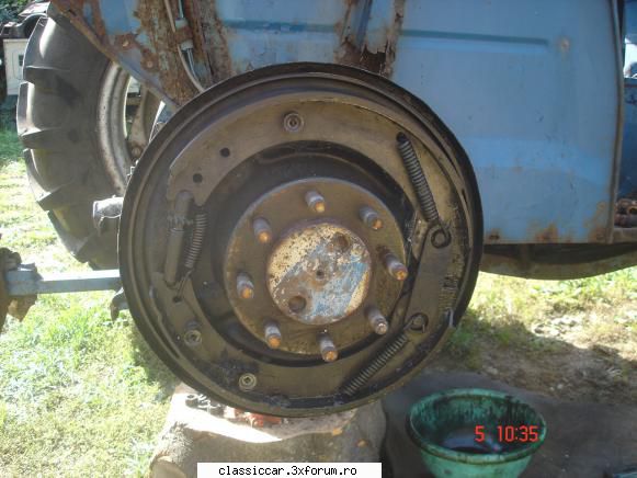 Tractor Ford 3000 - Simeringuri coapte, pierdea ulei - Coltul camionagiului si tractoristului oldtimerist