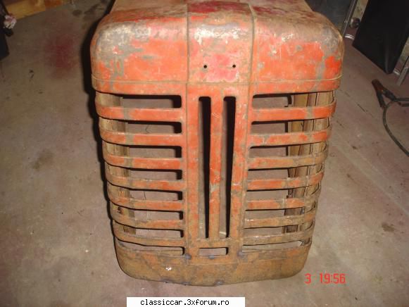 Tractor McCornick - După c�teva ore de muncă - Coltul camionagiului si tractoristului oldtimerist