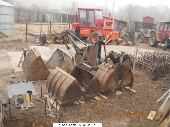 Tractor TIH 445 - Am cumparat cupe pentru incarcat - Coltul camionagiului si tractoristului oldtimerist