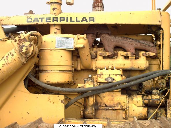 Tractor UTOS27 - Poza caterpilar,observati auxiliarul - Coltul camionagiului si tractoristului oldtimerist