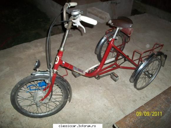 Triciclu Pegas - Cumparat in stare destul de - Prezentare motociclete, motorete si biciclete de colectie