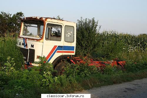 Truck-uri tir-uri - Splendoare in iarba Poza de - Coltul camionagiului si tractoristului oldtimerist