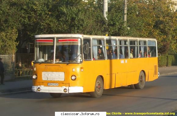 Truck-uri tir-uri - mist - Coltul camionagiului si tractoristului oldtimerist