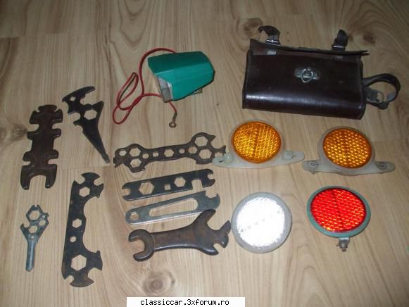 Truse, scule, accesorii, carti motociclete/biciclete - alex-mun - Prezentare motociclete, motorete si biciclete de colectie
