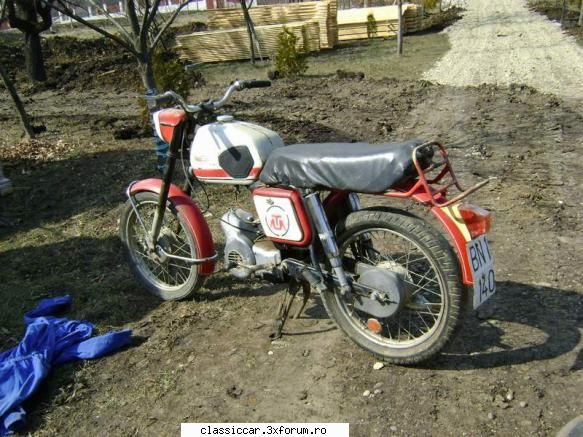 Turistu ratacit - 1985 & MiniMobra 1979 - Misu de Cluj - Prezentare motociclete, motorete si biciclete de colectie