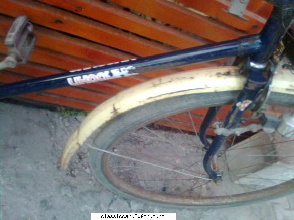 Ukraina - Iar aripile si cadrul vor trebuii si - Prezentare motociclete, motorete si biciclete de colectie