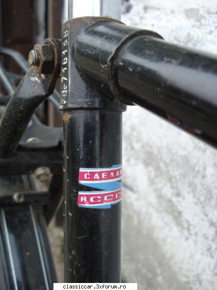 Ukraina 1970 - tot un stiker de cadru p�strat - Prezentare motociclete, motorete si biciclete de colectie