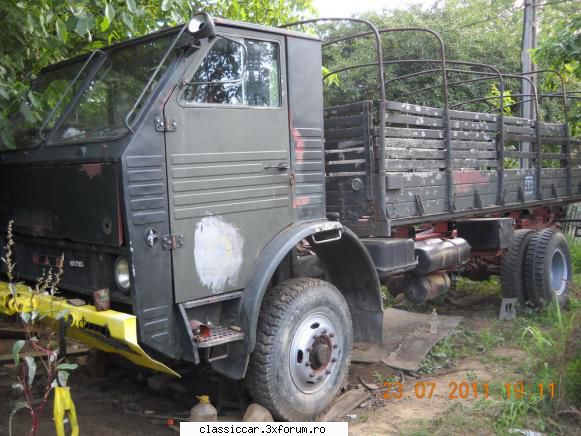 Un DAC 10.215 FA - brucsy - Coltul camionagiului si tractoristului oldtimerist