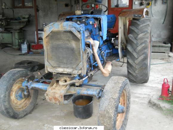 Universal 530 reparatie capitala - hmmm....intr-o zi dupa - Coltul camionagiului si tractoristului oldtimerist